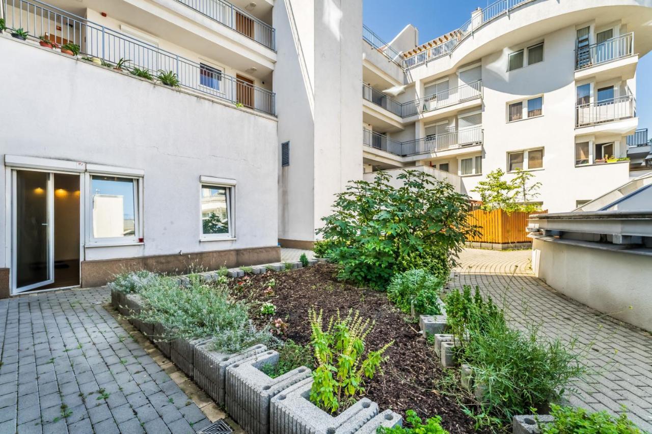 בודפשט Bpr Garay Suite With Rooftop Terrace & A/C מראה חיצוני תמונה