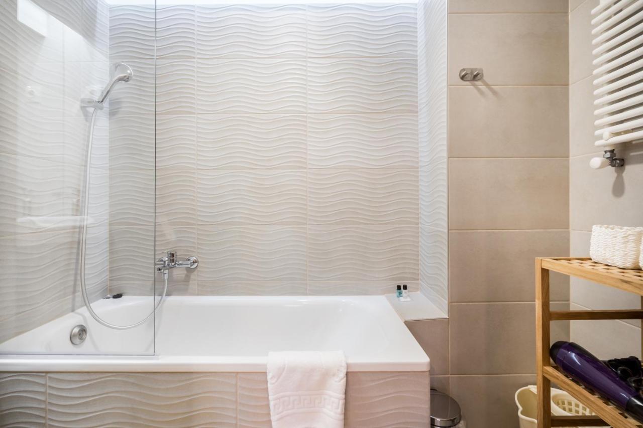 בודפשט Bpr Garay Suite With Rooftop Terrace & A/C מראה חיצוני תמונה